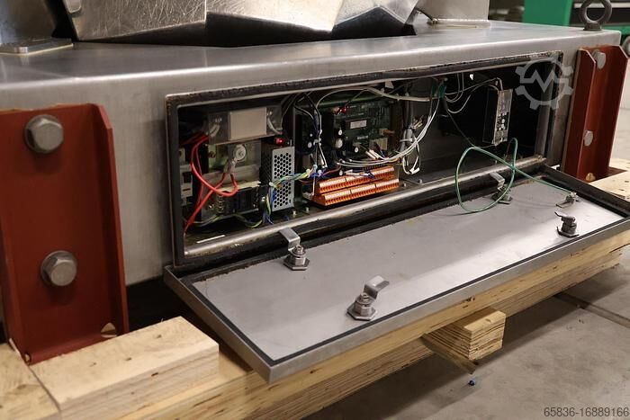 2006 Yamato ADW-514-SWH multihead weigher Yamato ADW-514-SWH multihead weigher