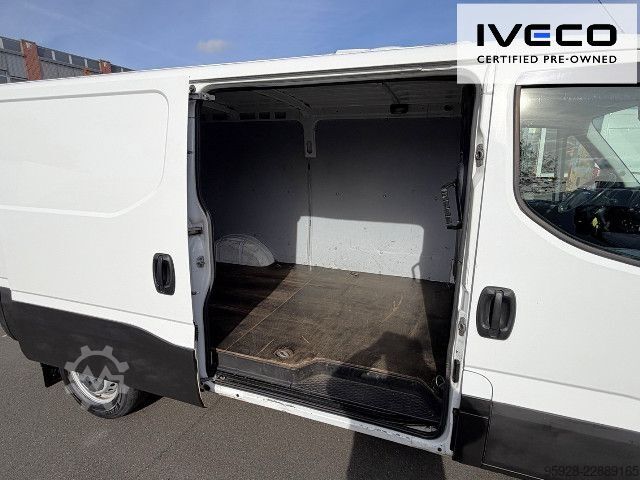 Panel van IVECO 35S14SA8V Hi-Matic, Flachdach H1, HU 04/2027