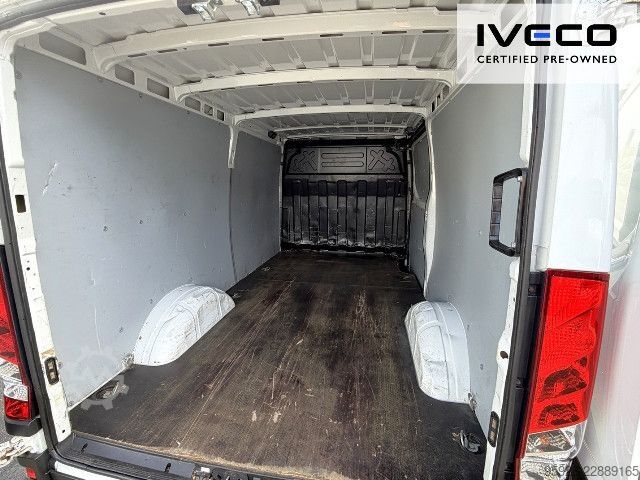 Panel van IVECO 35S14SA8V Hi-Matic, Flachdach H1, HU 04/2027