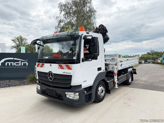 Three-way tipper van MERCEDES-BENZ Atego 818 Kipper KRAN 14m SEILWINDE FUNK AHK