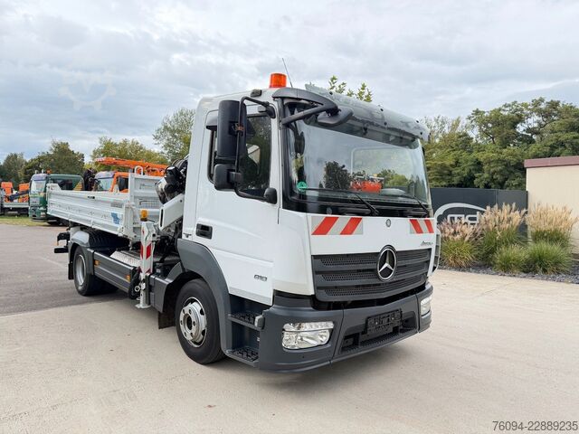 Tipper van MERCEDES-BENZ Atego 818 Kipper KRAN 14m SEILWINDE FUNK AHK