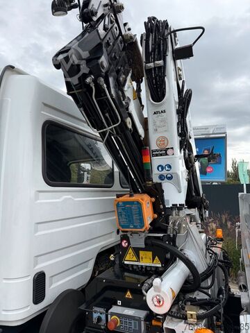 Tipper van MERCEDES-BENZ Atego 818 Kipper KRAN 14m SEILWINDE FUNK AHK