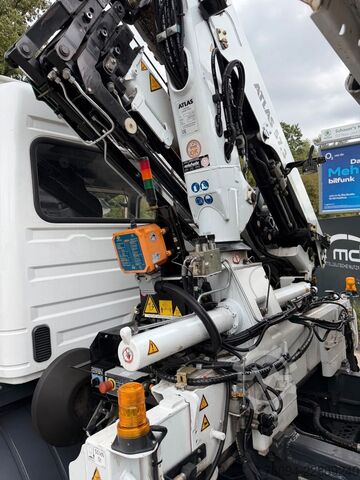 Truck-mounted crane van MERCEDES-BENZ Atego 818 Kipper KRAN 14m SEILWINDE FUNK AHK