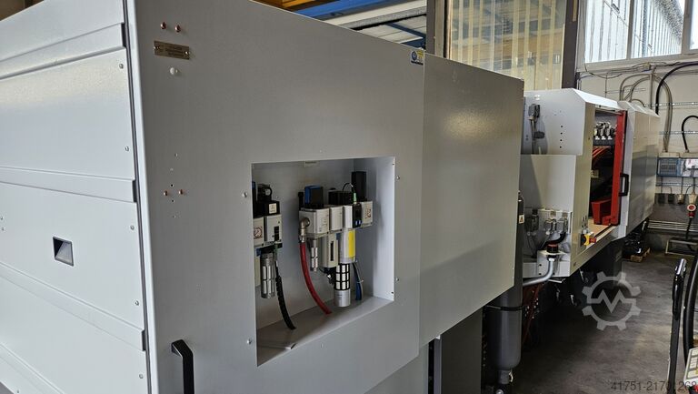 Spritzgießmaschine Arburg 630 H 2500-400 mit Multilift