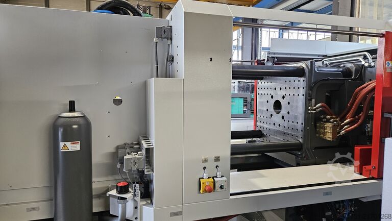 Spritzgießmaschine Arburg 630 H 2500-400 mit Multilift