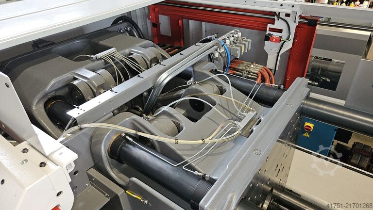 Spritzgießmaschine Arburg 630 H 2500-400 mit Multilift