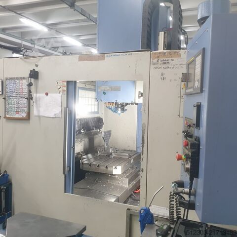 Vertikales Bearbeitungszentrum LK Machinery Mt 800 Cambio pallet