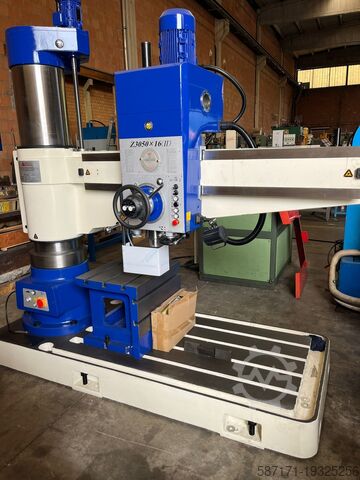 Radial drilling machine Adria Z3050X16