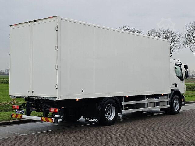 Suitcase VOLVO FE 320.18 6900 KM LIKE NEW!!