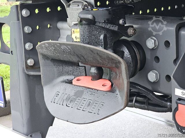 Suitcase VOLVO FE 320.18 6900 KM LIKE NEW!!