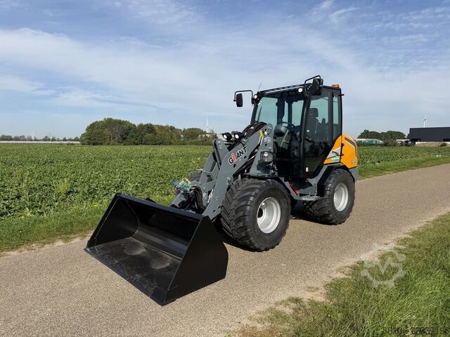 Giant G3500 wheel loader 2026, 77 hours, DEMO, €899 LEASE GIANT G3500 shovel 2026 77 uur DEMO €899 LEASE