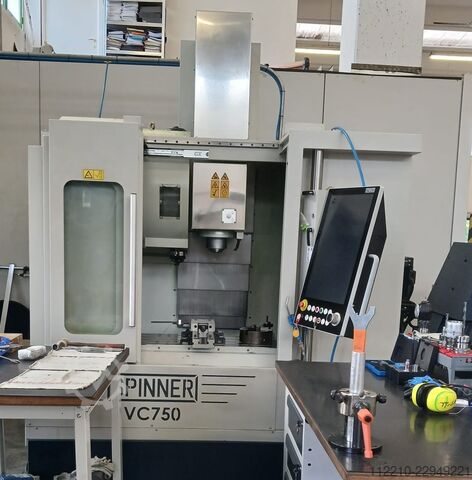 Vertical machining center Spinner VC750