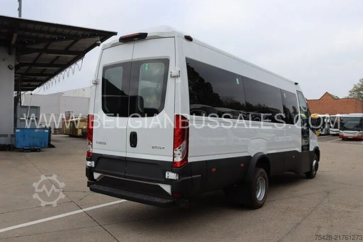 Kleinbus Iveco Daily Line /Airco / USB /Automatic door