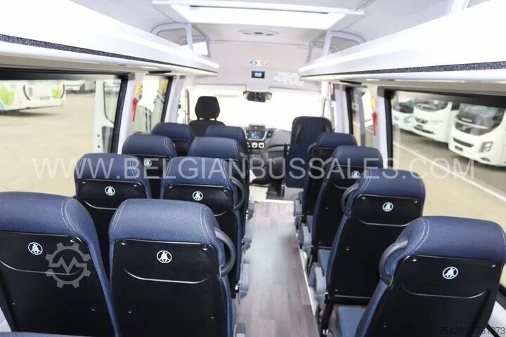 Kleinbus Iveco Daily Line /Airco / USB /Automatic door