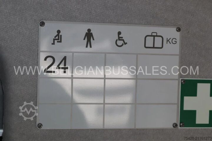 Kleinbus Iveco Daily Line /Airco / USB /Automatic door