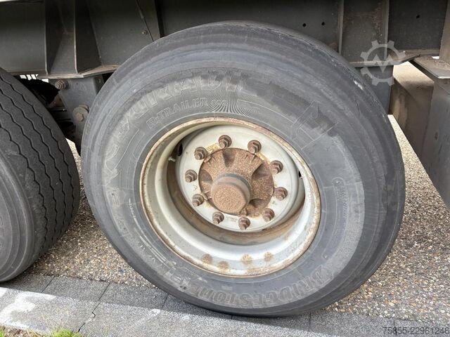 Box body Groenewegen DRO-15-27 B 3-Axle Closed Box / Steering / BPW ...
