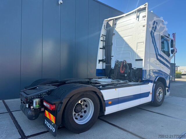 Standard-SZM Volvo FH 460 XL / I-Shift / I-Park Cool / 2 Tanks / T...