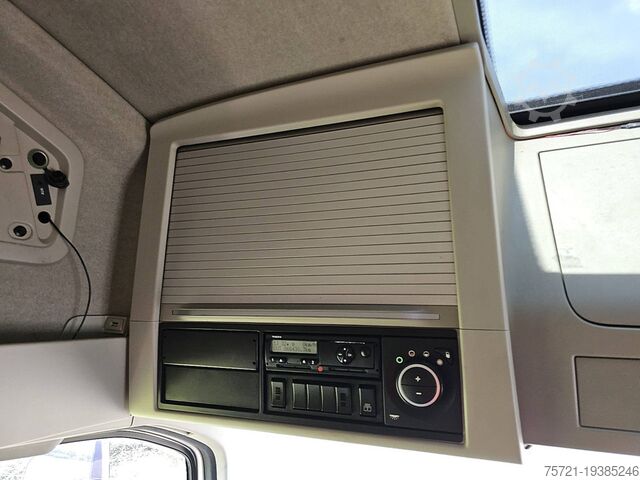 Chassis with cab VOLVO FH 750 6X2 9T FA WB 430