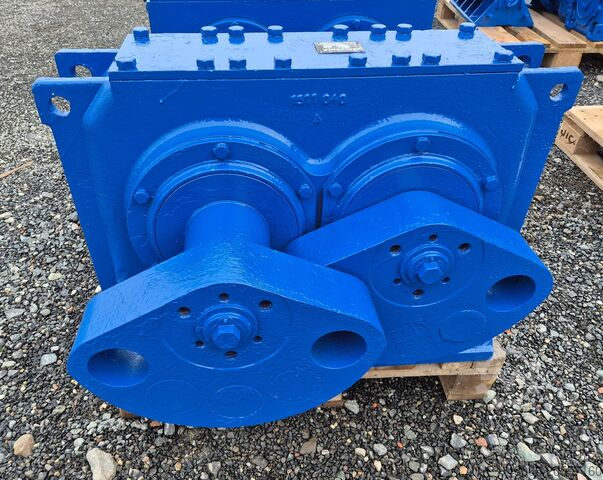 Soil cultivator Schenck Siebtechnik Joest Unwucht Getriebe - Richterreger