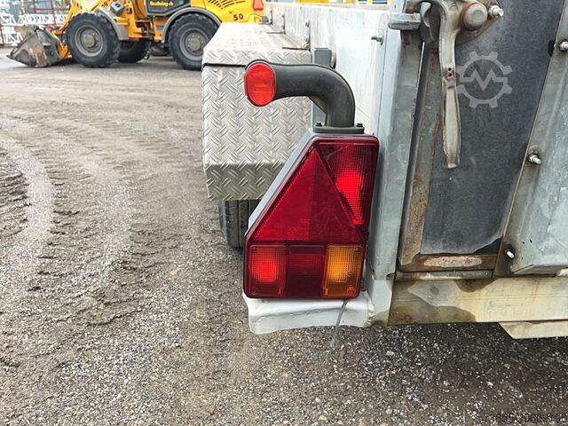 Low Bed Semi-trailer Humbaur CH9