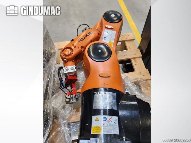 Robot Arm KUKA KR 6 R700 sixx