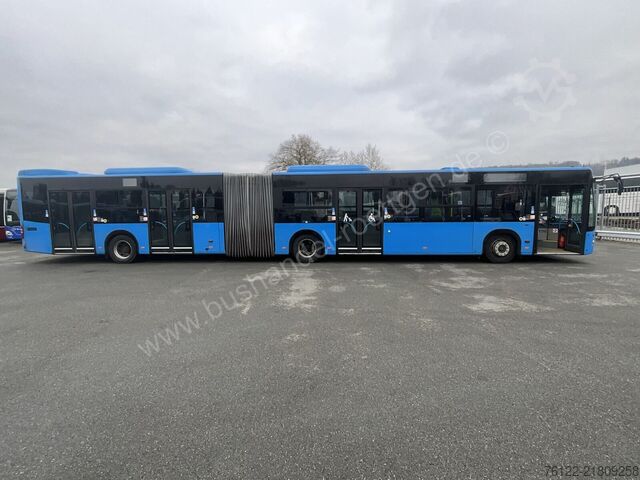 Articulated bus Mercedes-Benz Conecto G