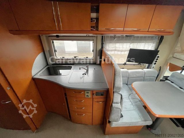 Integrated camper NIESMANN+BISCHOFF Flair 7100 IC  - Fest/Hubbett - Automatik - AHK