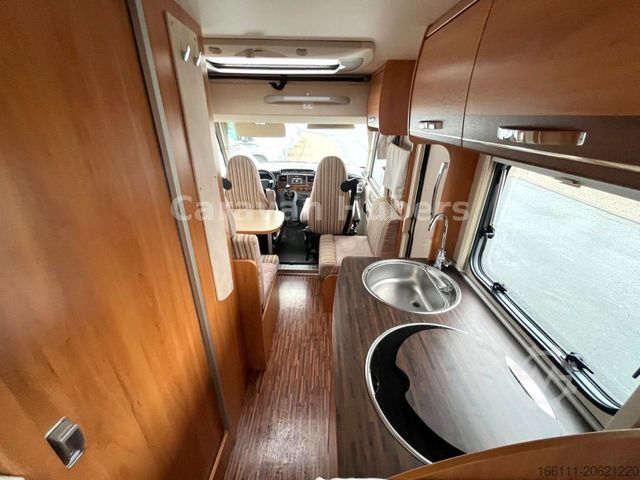Integrated camper HYMER/ERIBA Exsis 562 - Einzelbetten -Garage - -