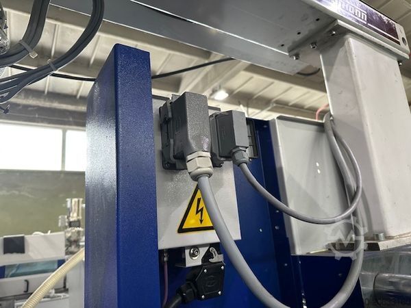 Injection molding machine WITTMANN Battenfeld EcoPower 110/350