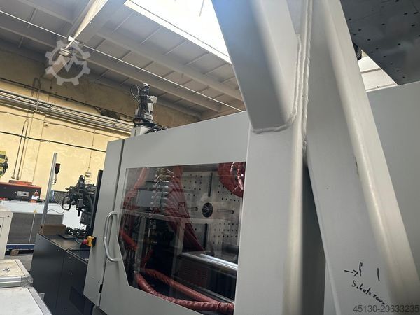 Injection molding machine Sumitomo Demag Systec 350/720-2300