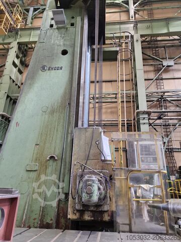 Portalfräsmaschine mit verfahrbarem Ständer SKODA W-250H CNC