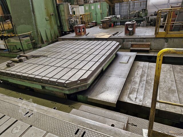 Portalfräsmaschine mit verfahrbarem Ständer SKODA W-250H CNC