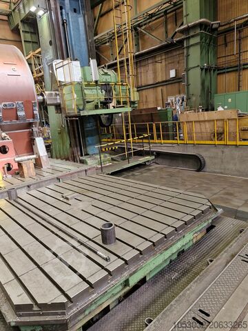 Portalfräsmaschine mit verfahrbarem Ständer SKODA W-250H CNC