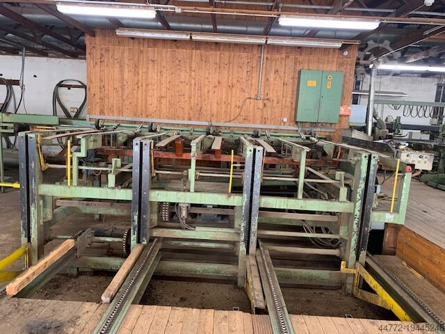 Hobelwerk mit Stapelanlagen Weinig Hydromat 22 B / 8 Wellen