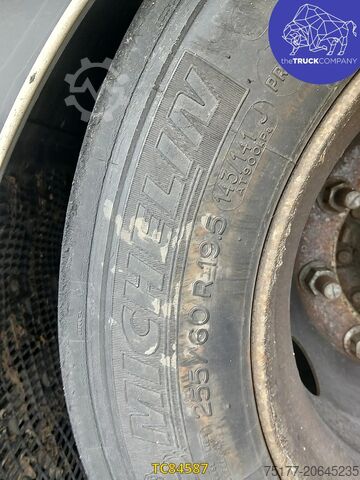 Sliding tarpaulins Fruehauf 