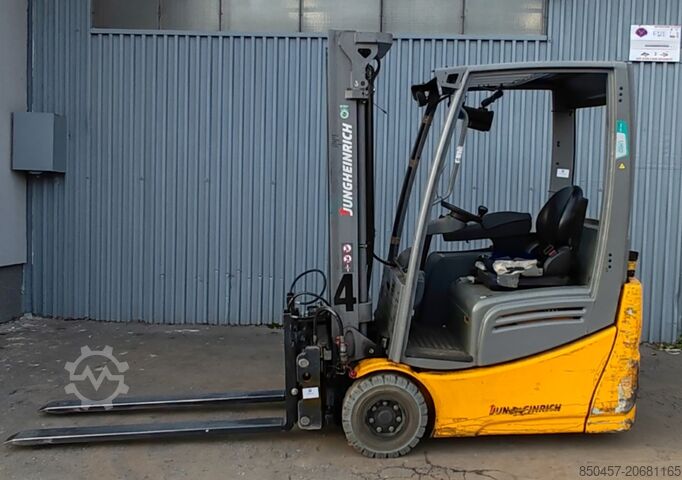 Elektrisch – 3 Räder Jungheinrich EFG 213 LI ION 2022y/ 3.3m/ 7752h/ 4v