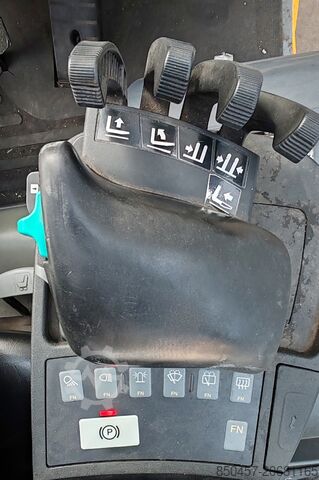 Elektrisch – 3 Räder Jungheinrich EFG 213 LI ION 2022y/ 3.3m/ 7752h/ 4v