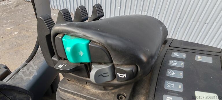 Elektrisch – 3 Räder Jungheinrich EFG 213 LI ION 2022y/ 3.3m/ 7752h/ 4v