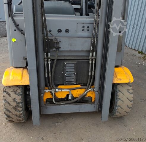 Elektrisch – 3 Räder Jungheinrich EFG 213 LI ION 2022y/ 3.3m/ 8561h/ 4v