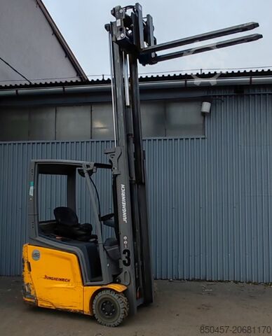Elektrisch – 3 Räder Jungheinrich EFG 213 LI ION 2022y/ 3.3m/ 8561h/ 4v