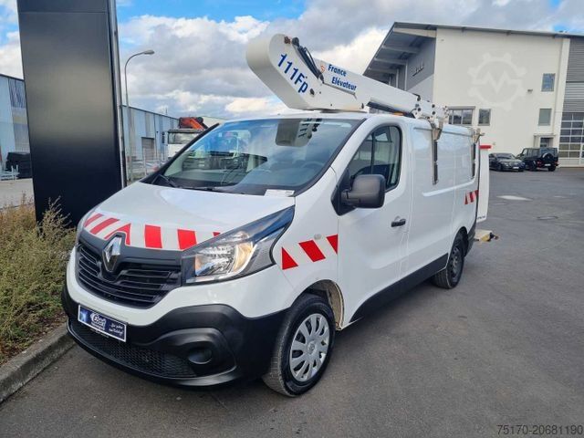 Arbeitsbühne RENAULT Trafic dCi 120 L1H1 / France Elavateur 10,6m