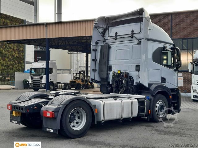 Standard SZM IVECO S-WAY 480 Intarder Standklima 2 x Tank