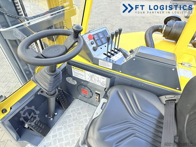 4-way forklift Combilift CB2500 GAS TRIPLEX 4900 FORK POSITIONER