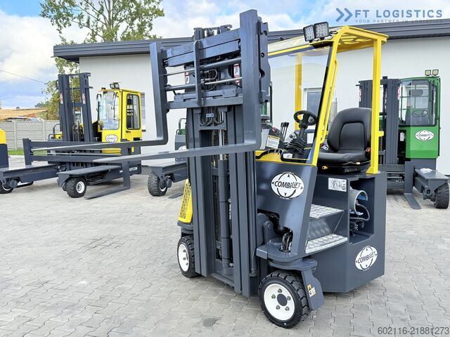 4-way forklift Combilift C3000CB GAS TRIPLEX 4900 POSITIONER TOP1