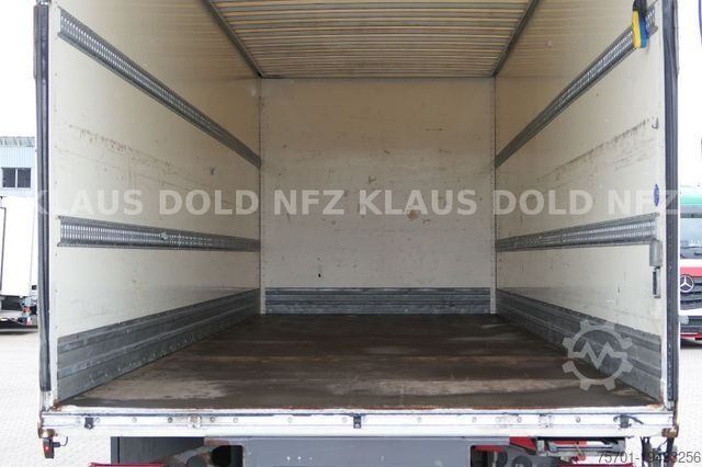 Box truck VOLVO FM 330 Koffer Blatt/Luft LBW Euro 6