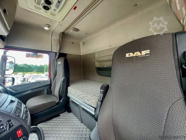 Standard tractor unit DAF XF 106- 510