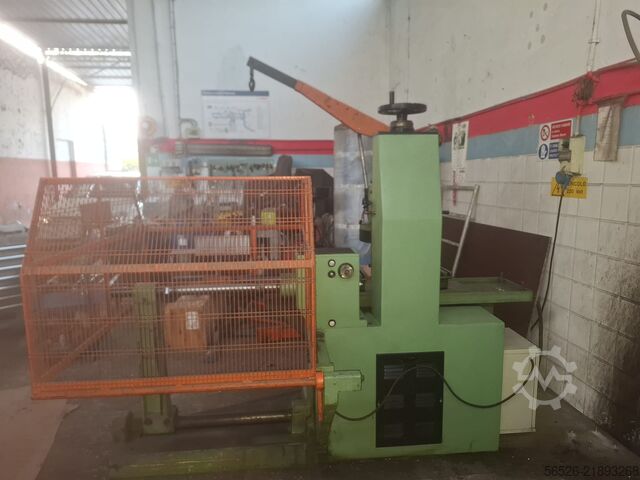 Grinding machine for cylinder heads, drums, and discs COMEC RCG 900