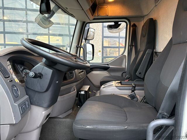 Box truck DAF LF 230 FA