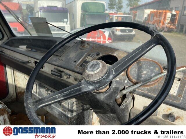 Truck chassis Saurer Saurer V5 4x2