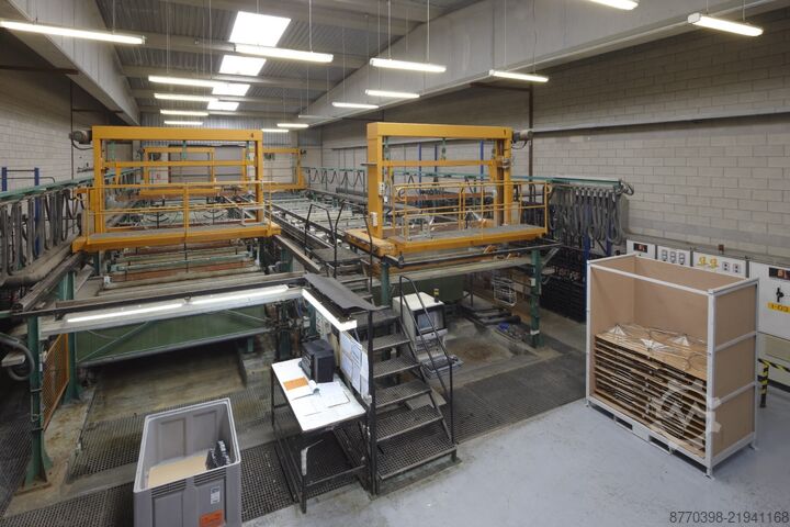 Trivalent chrome plating installation Surtech Cromadora automática en U adaptada a cro
